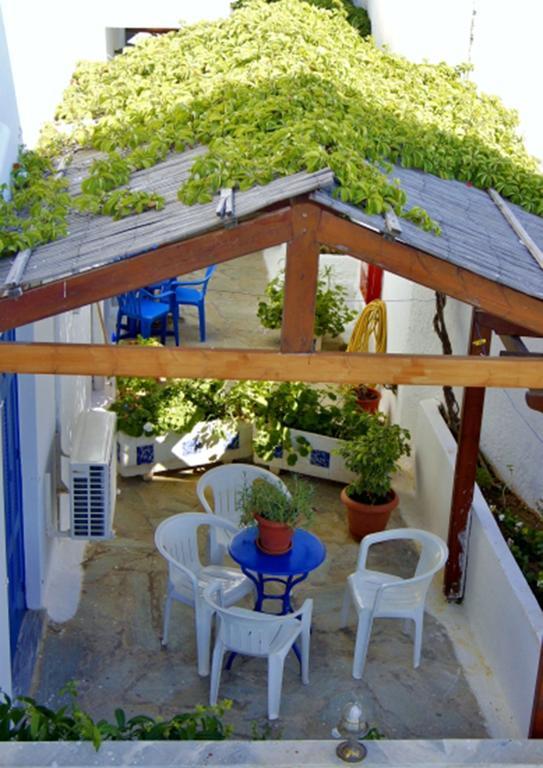 Idroussa Batsíon Exterior foto