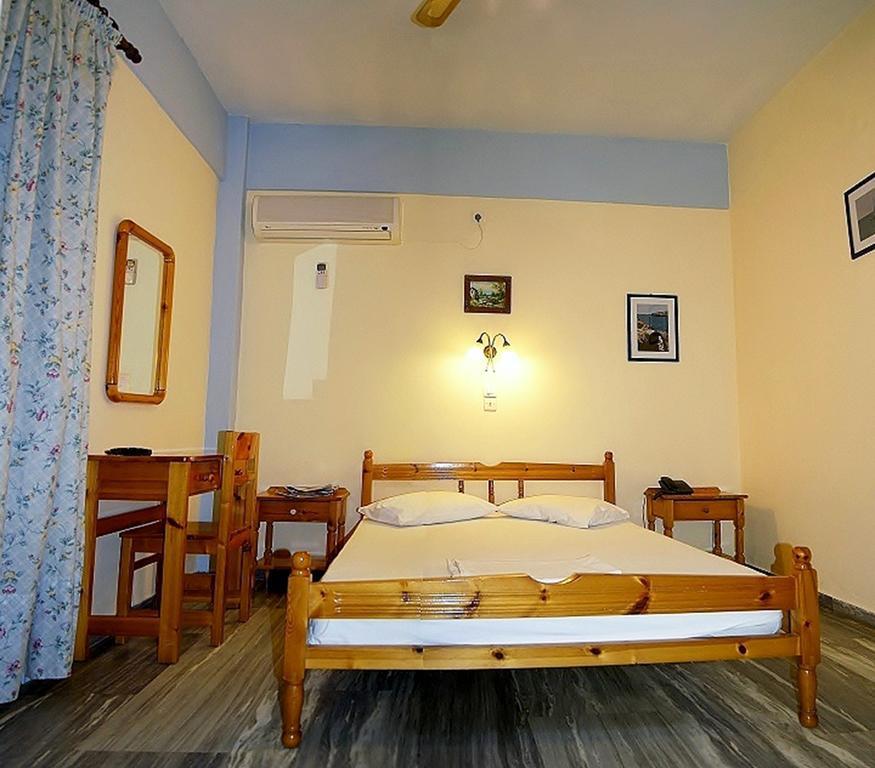 Idroussa Batsíon Quarto foto
