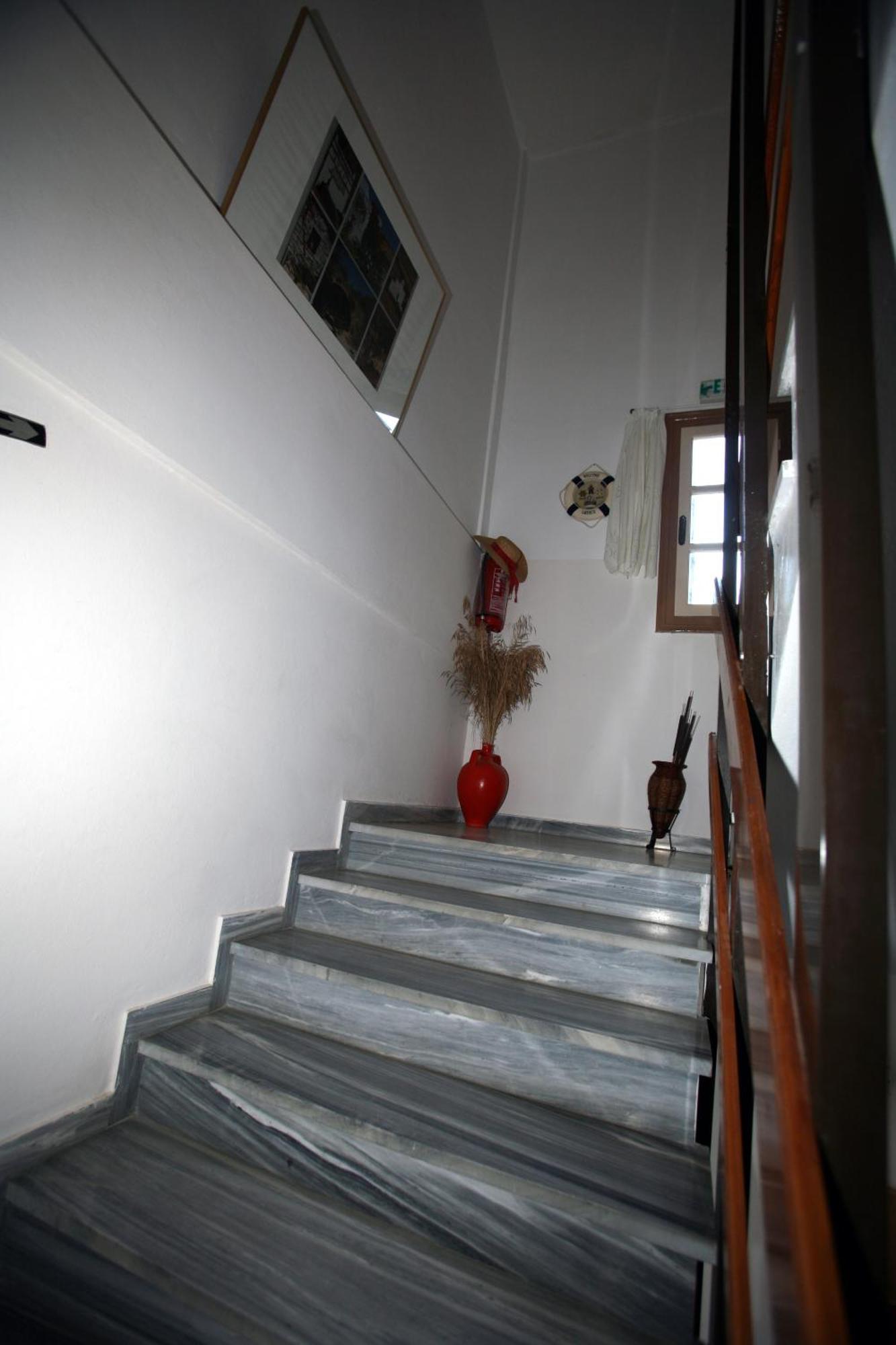 Idroussa Batsíon Exterior foto